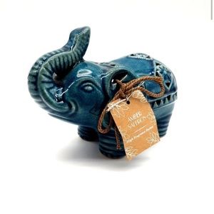 Ceramic potpourri elephant decoration